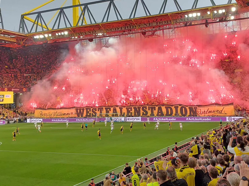Choreo geburtstag westfalenstadion