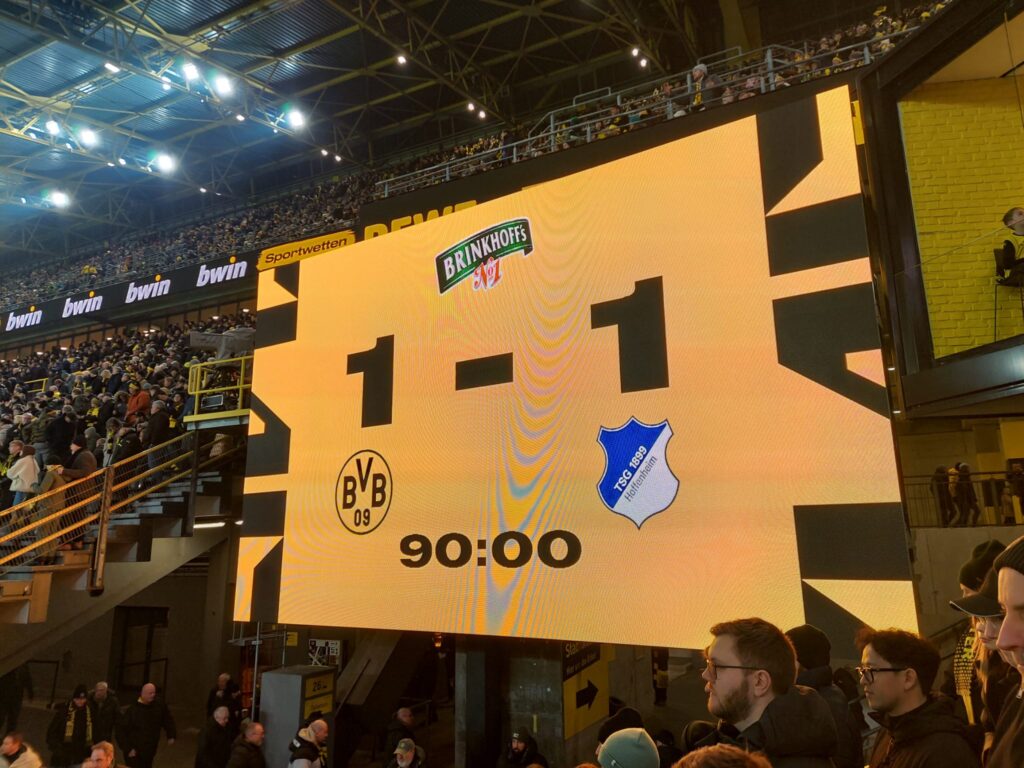 Jingle Bells Borosen Gegen Hoffenheim 4