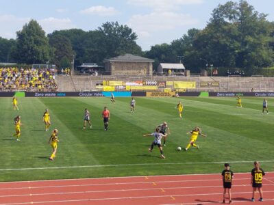 BVB Frauen gegen Juventus