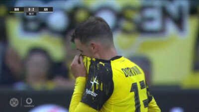 Pascal Groß vor dem Borosen Banner