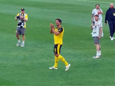 Mats Hummels auf Ehrenrunde