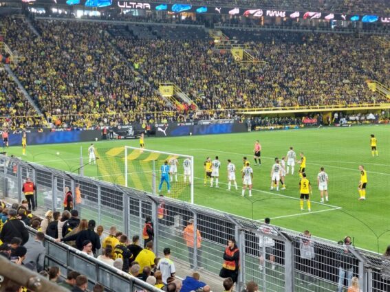 Bvb wob freistoß