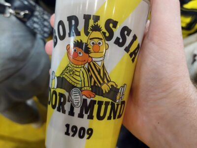 Sesamstraßen Becher mit Ernie und Bert