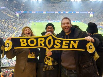 BVB Villareal Borosen mit neuem Schal