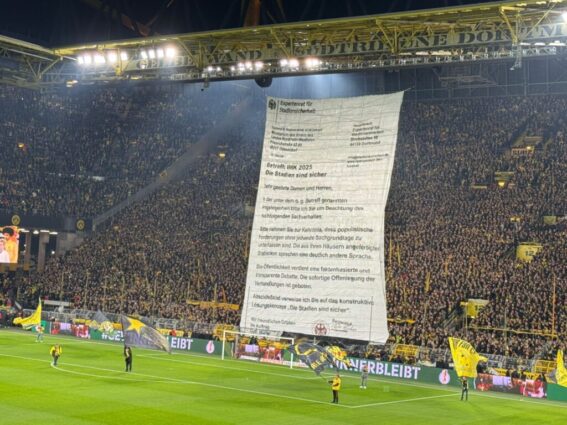 DFB Pokal BVB LEV Protest Brief Choreo