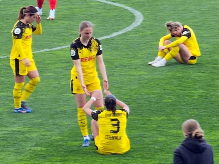 BVB Frauen Arminia Bielefeld Enttäuschendes Unentschieden